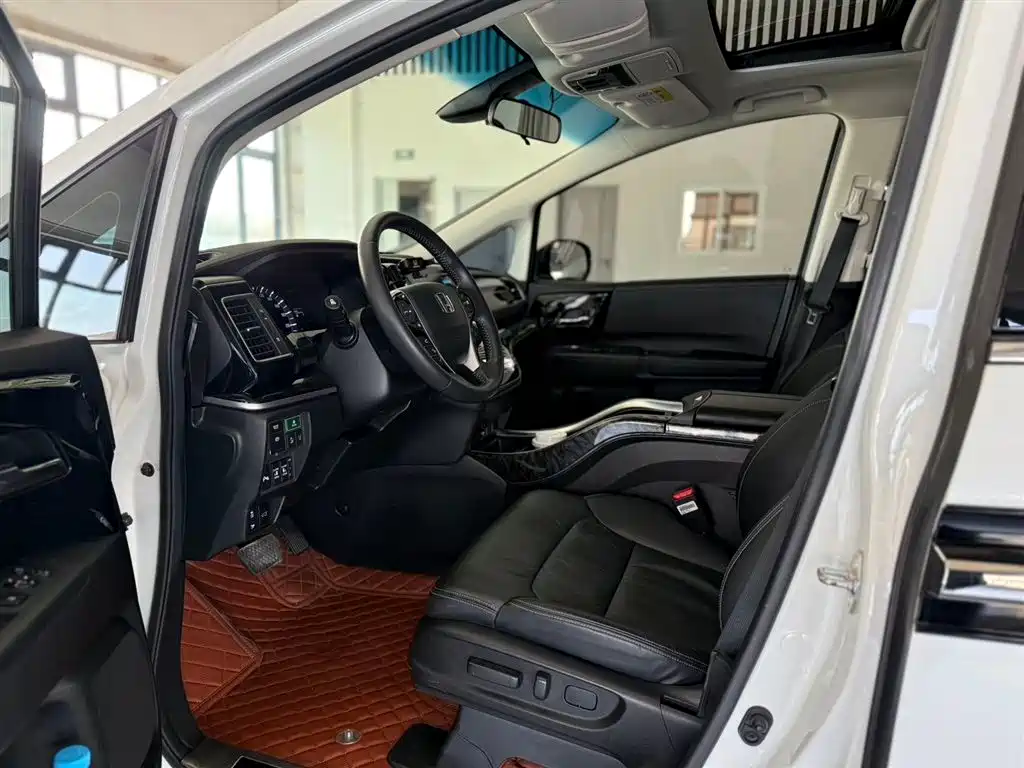 Honda Elysion 2019 2.0L