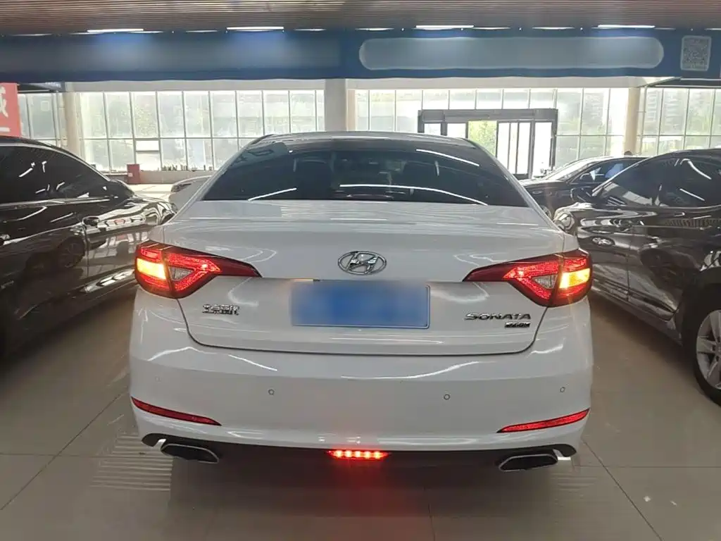 Hyundai Sonata — миниатюра 6