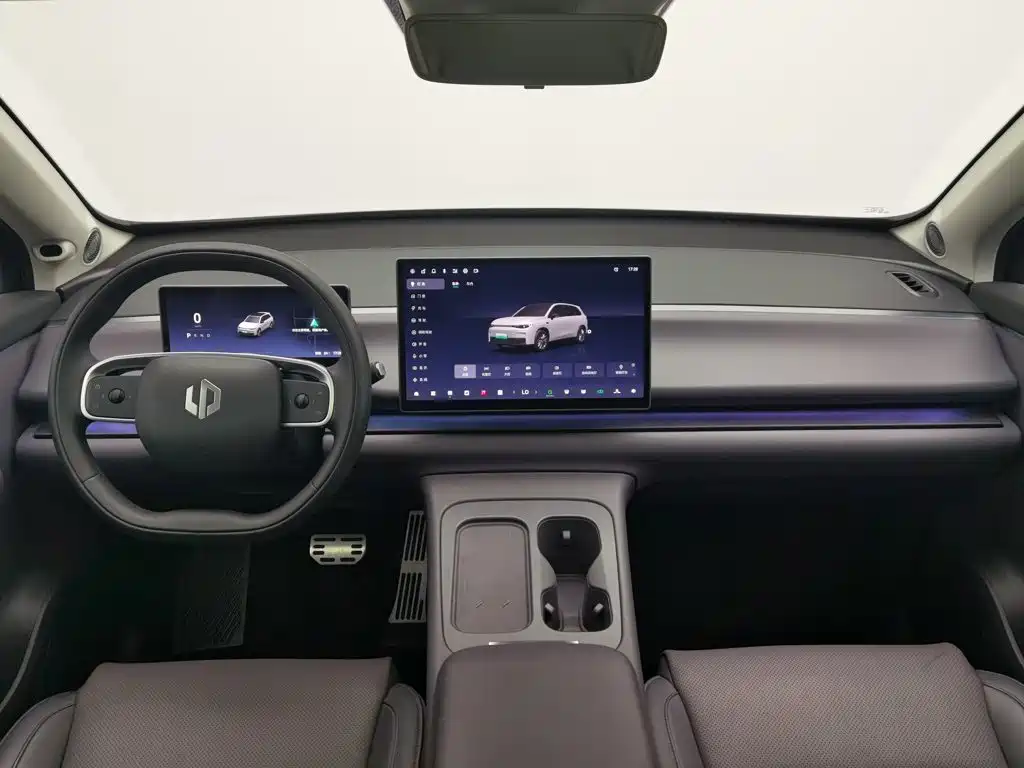 Leapmotor Leapmotor C10 — миниатюра 5