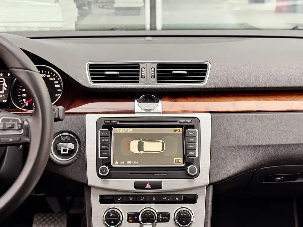 Volkswagen Magotan (Import) — миниатюра 8