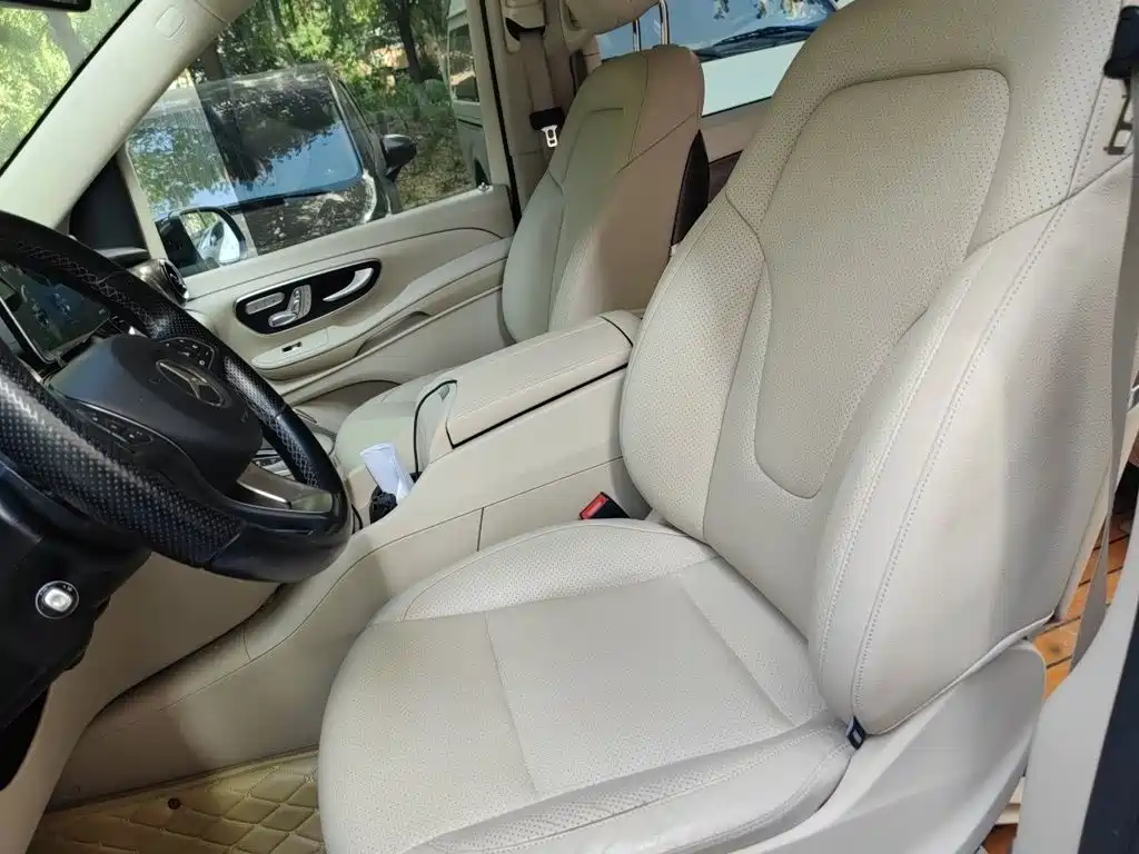 Mercedes-Benz V-Class — миниатюра 8