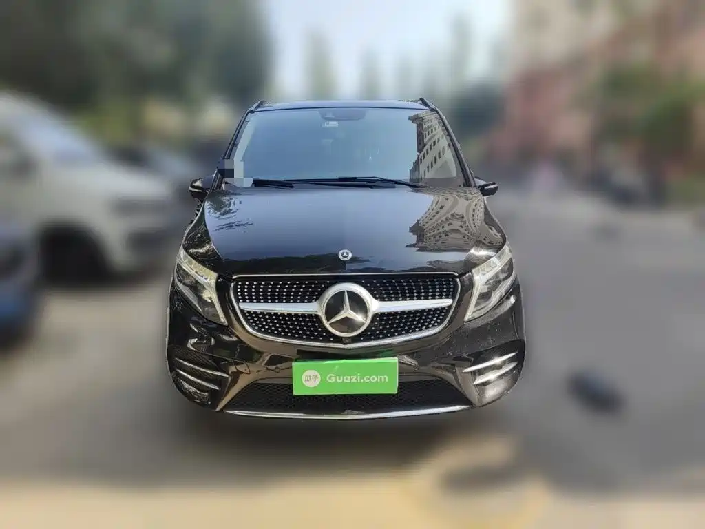 Mercedes-Benz V-Class — миниатюра 23