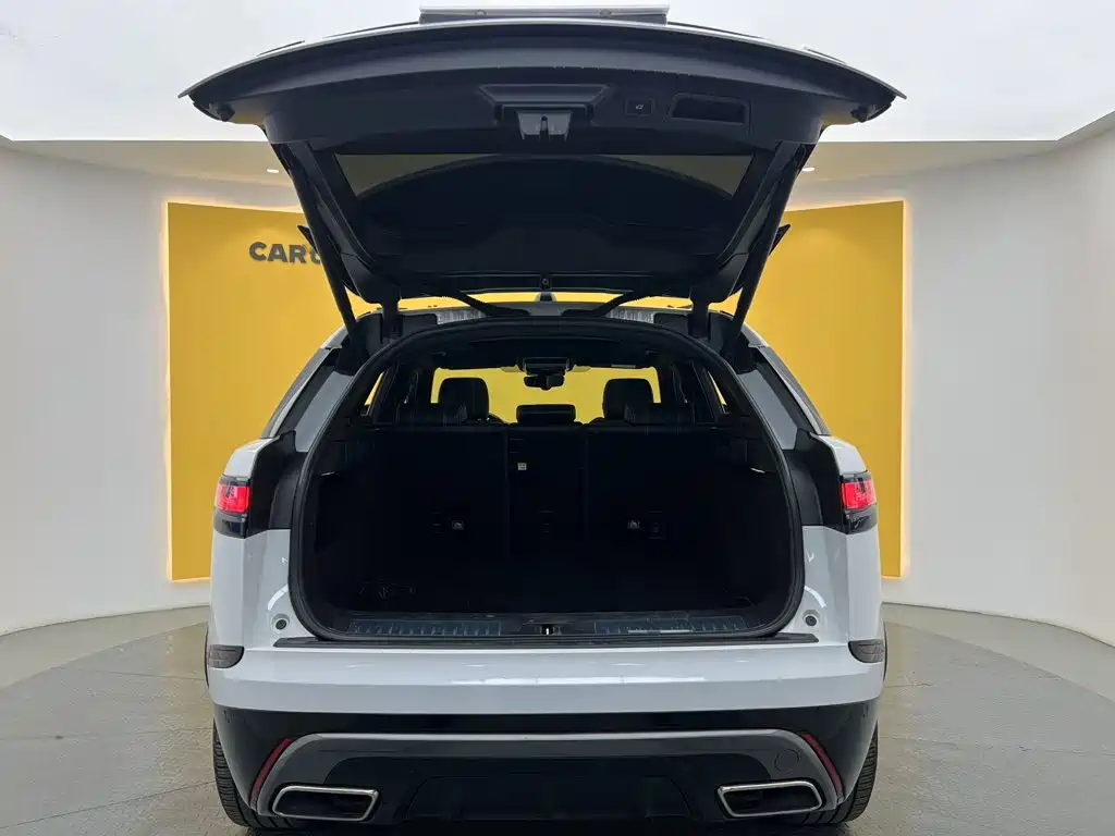 Land Rover Velar — миниатюра 11