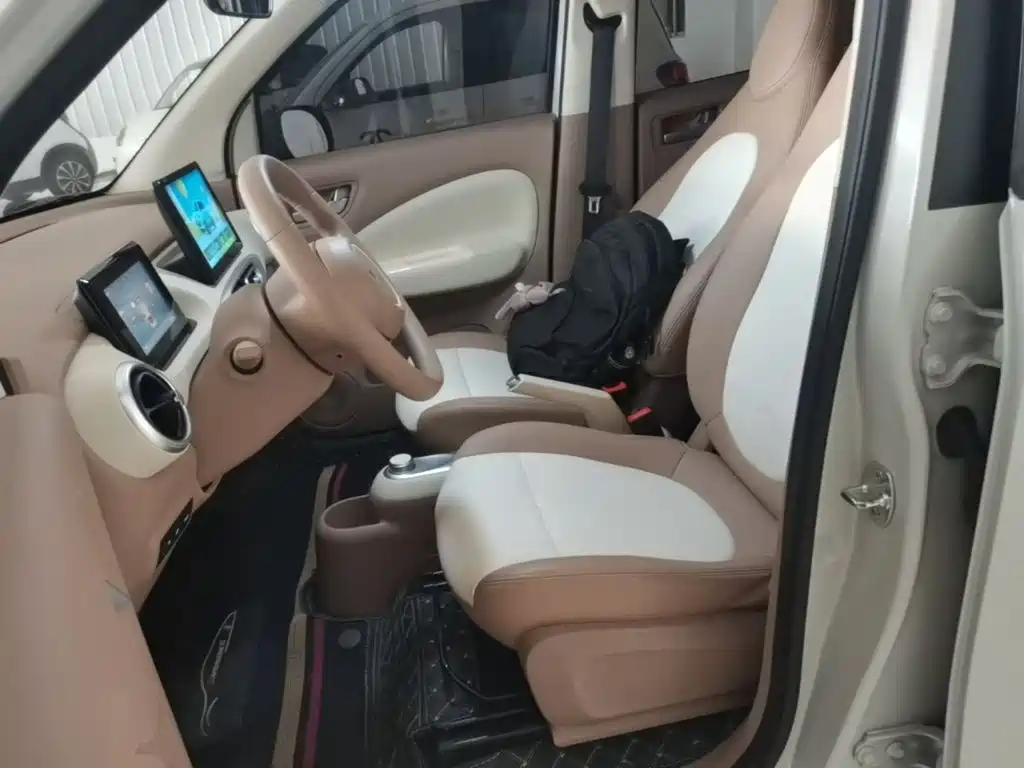 Wuling MINIEV — миниатюра 15