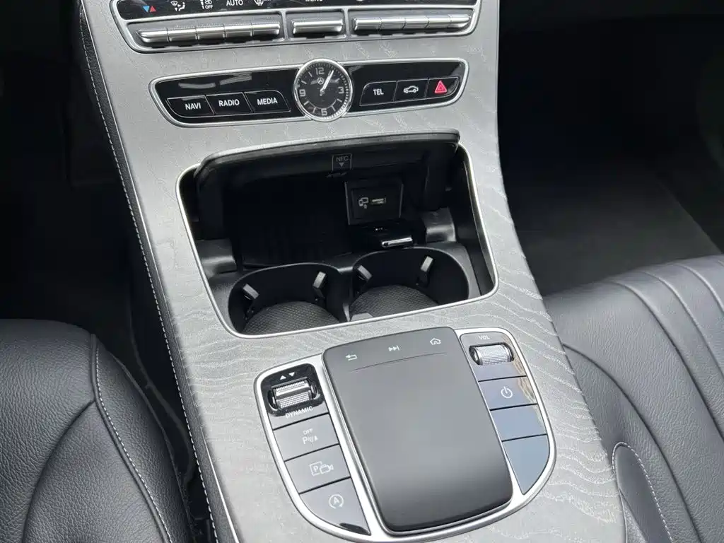 Mercedes-Benz CLS — миниатюра 15