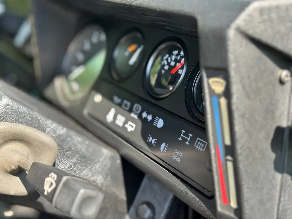 Land Rover Defender — миниатюра 11