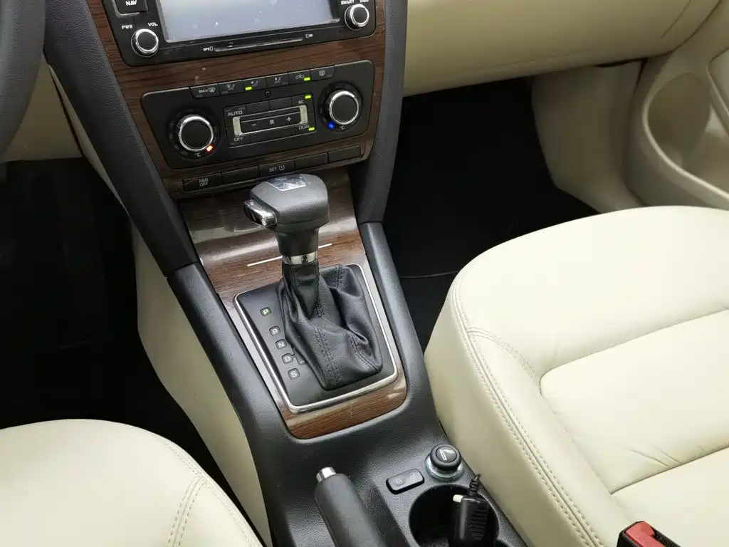 Skoda Octavia — миниатюра 13