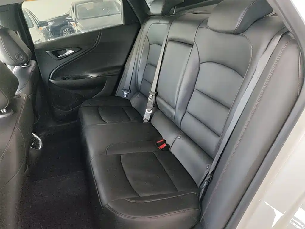 Chevrolet Malibu XL — миниатюра 17