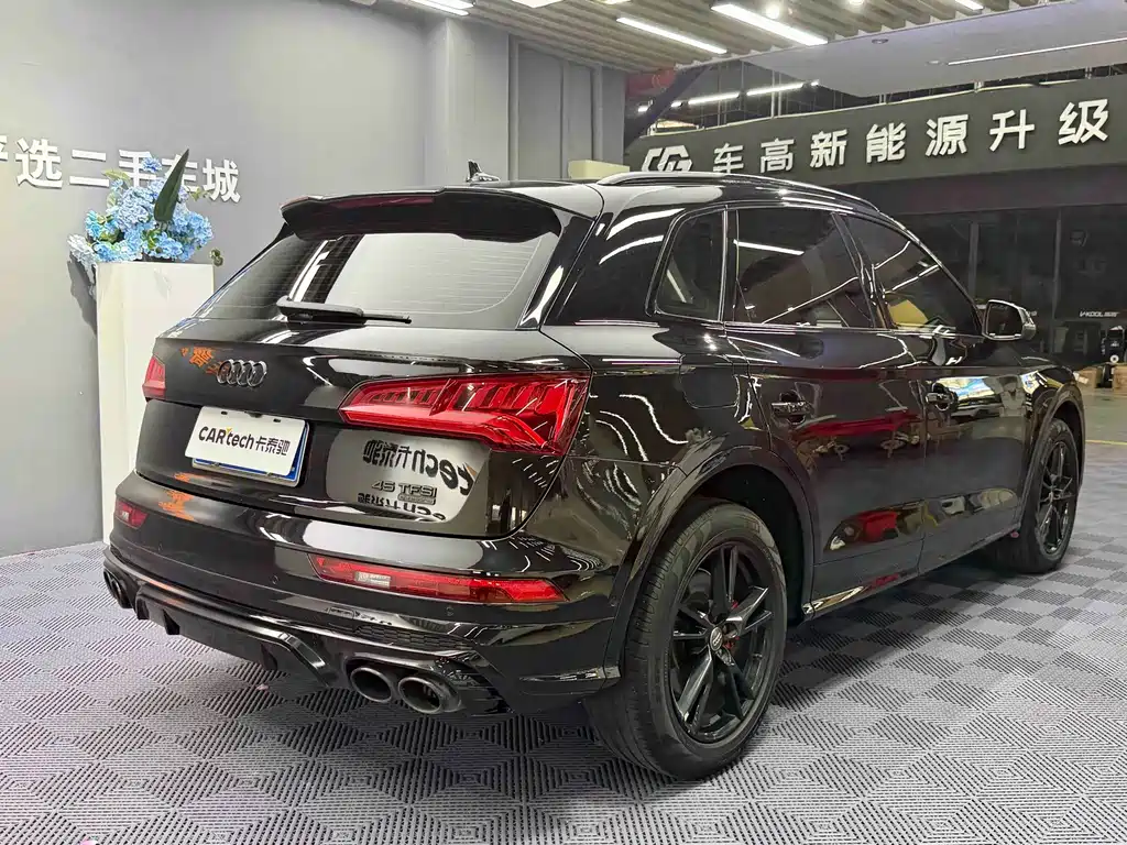 Audi Q5L — миниатюра 14