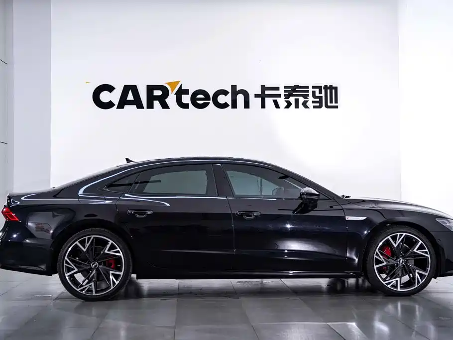 Audi A7L — миниатюра 3