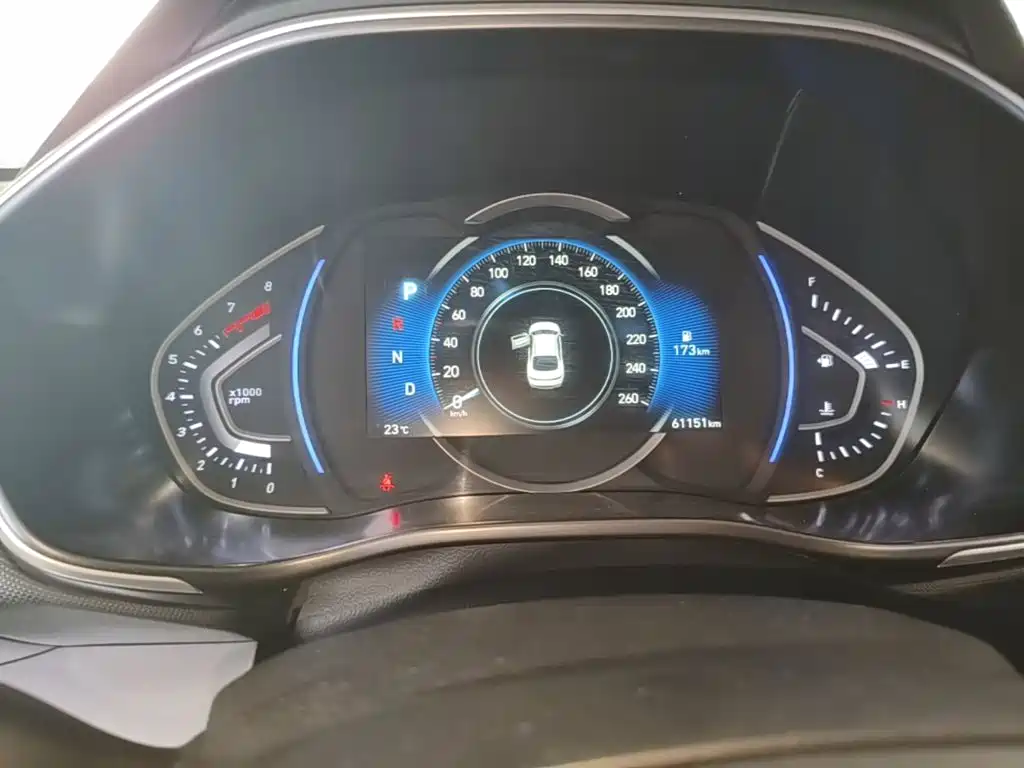 Hyundai Fista — миниатюра 12