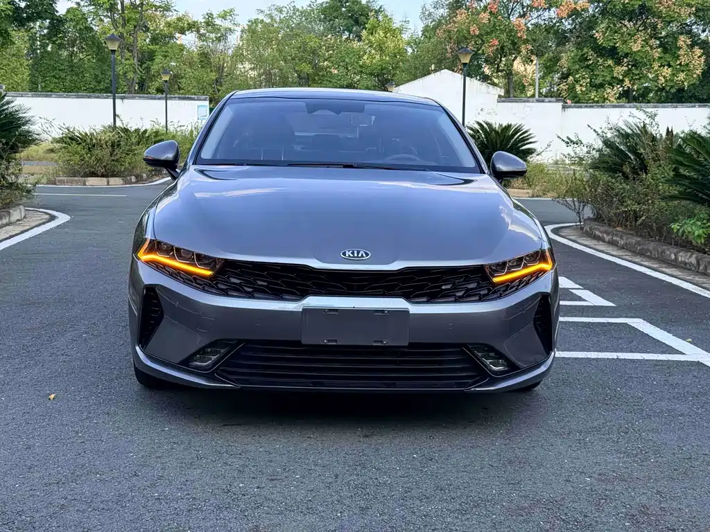 Kia K5 — миниатюра 2