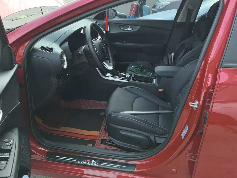 Kia K3 — миниатюра 9