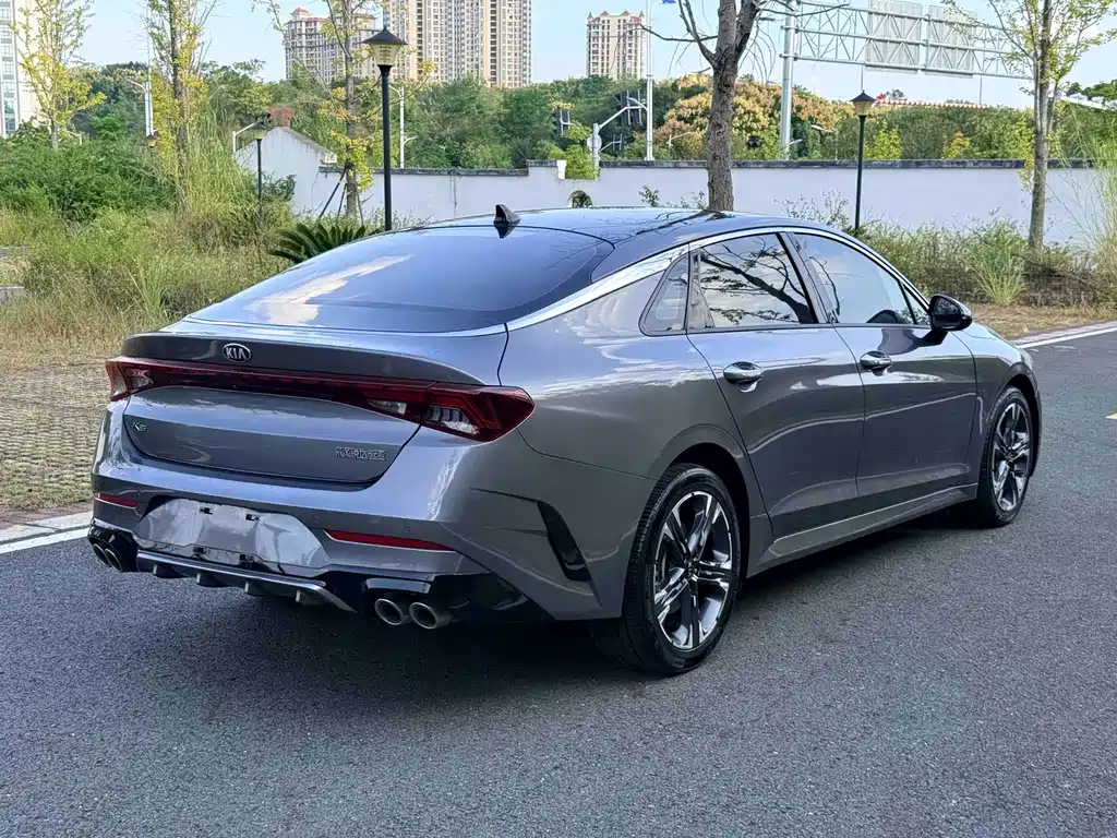 Kia K5 — миниатюра 9