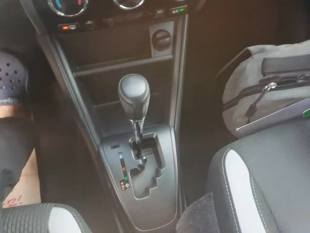 Toyota Yaris L — миниатюра 14