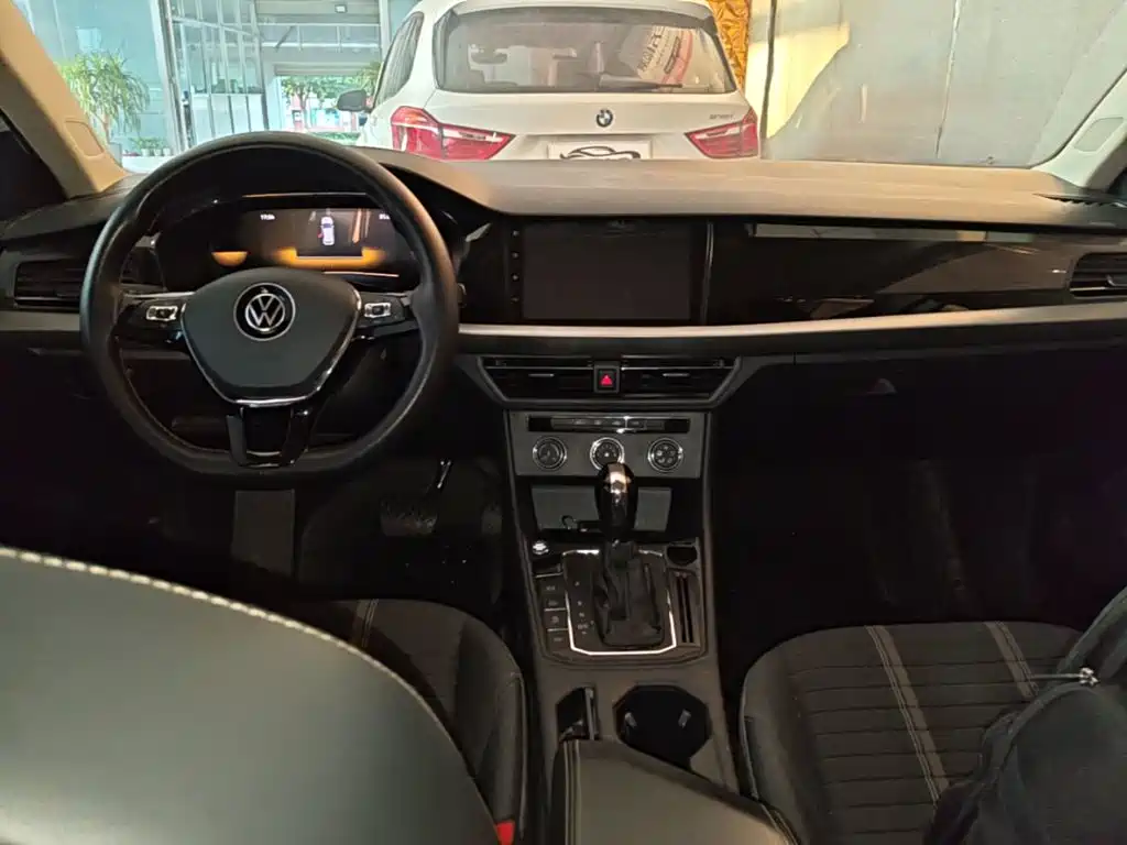 Volkswagen Lavida — миниатюра 10