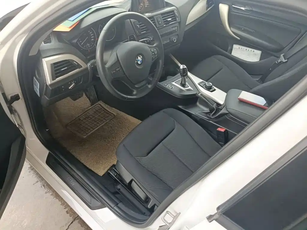 BMW 1 Series (Import) — миниатюра 16
