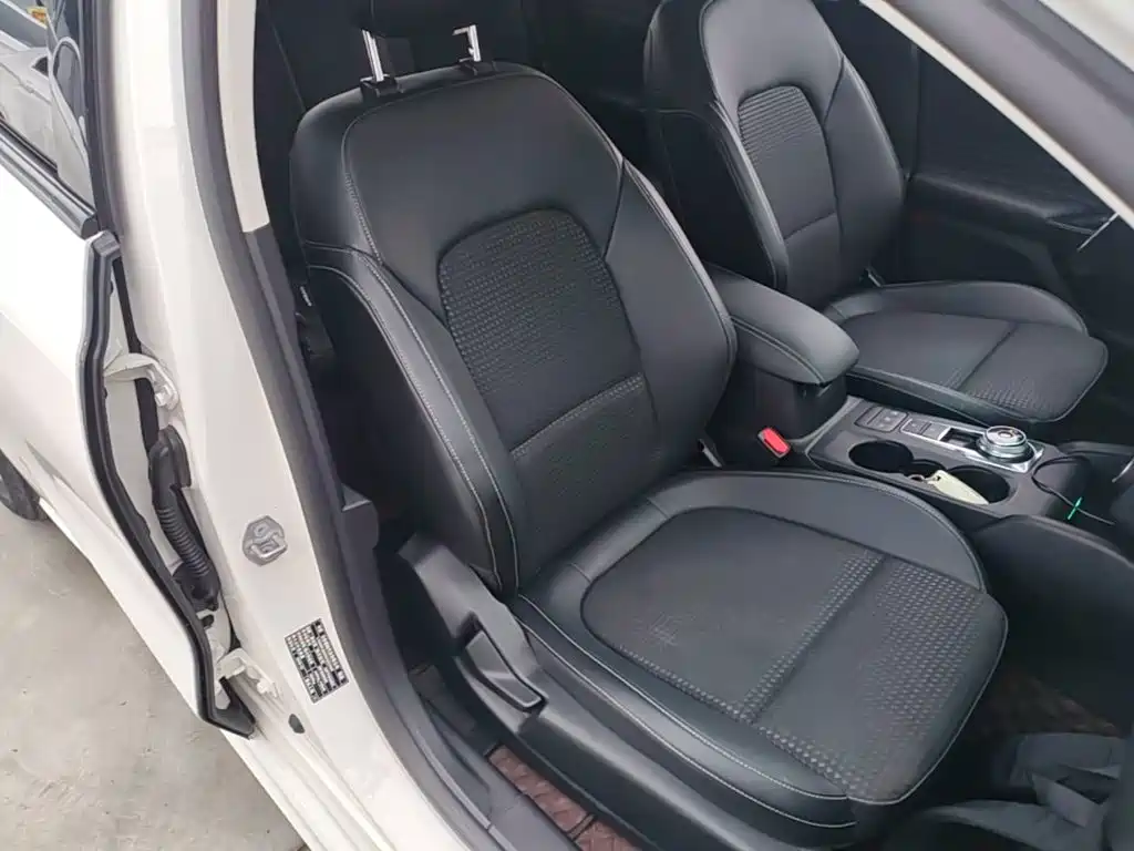 Ford Focus — миниатюра 25