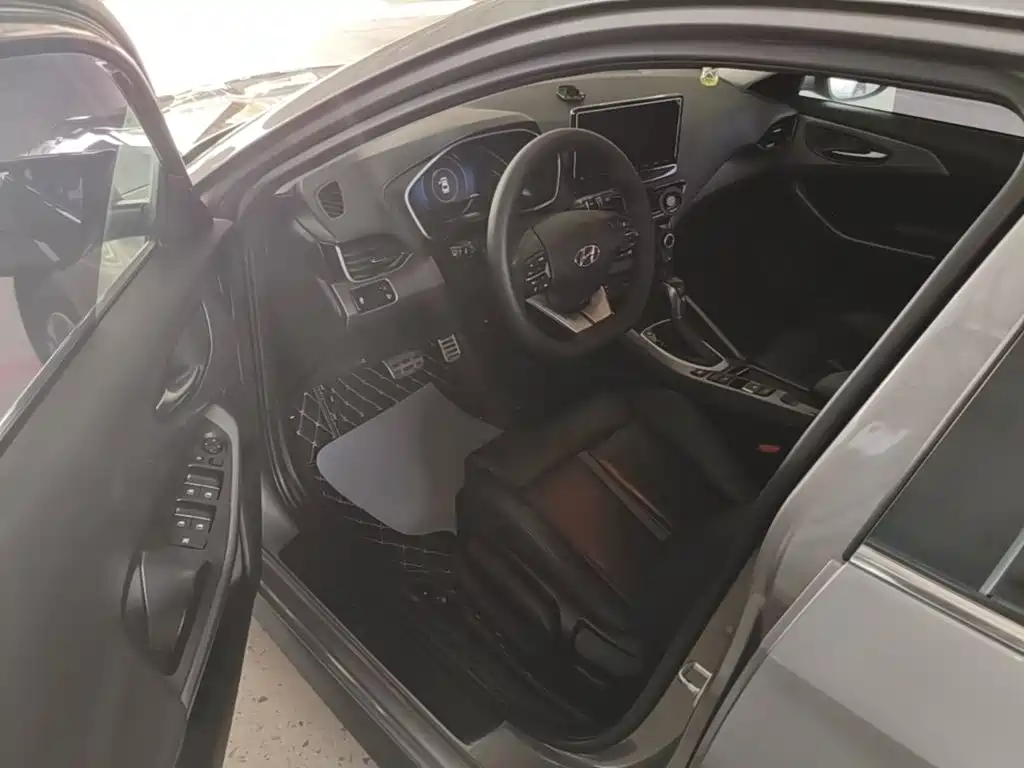 Hyundai Fista — миниатюра 16