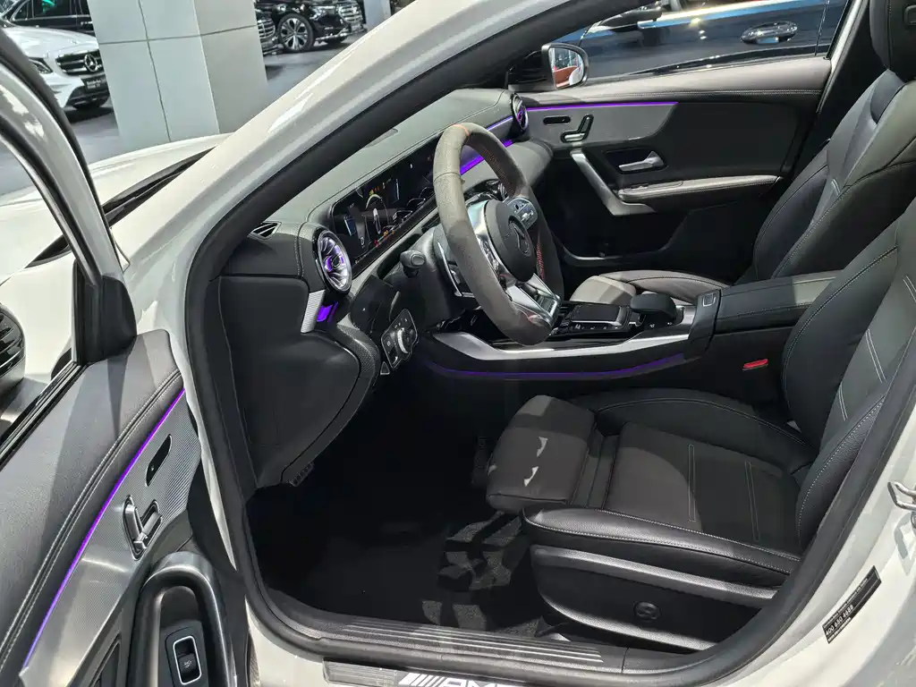 Mercedes-Benz A-Class AMG — миниатюра 2
