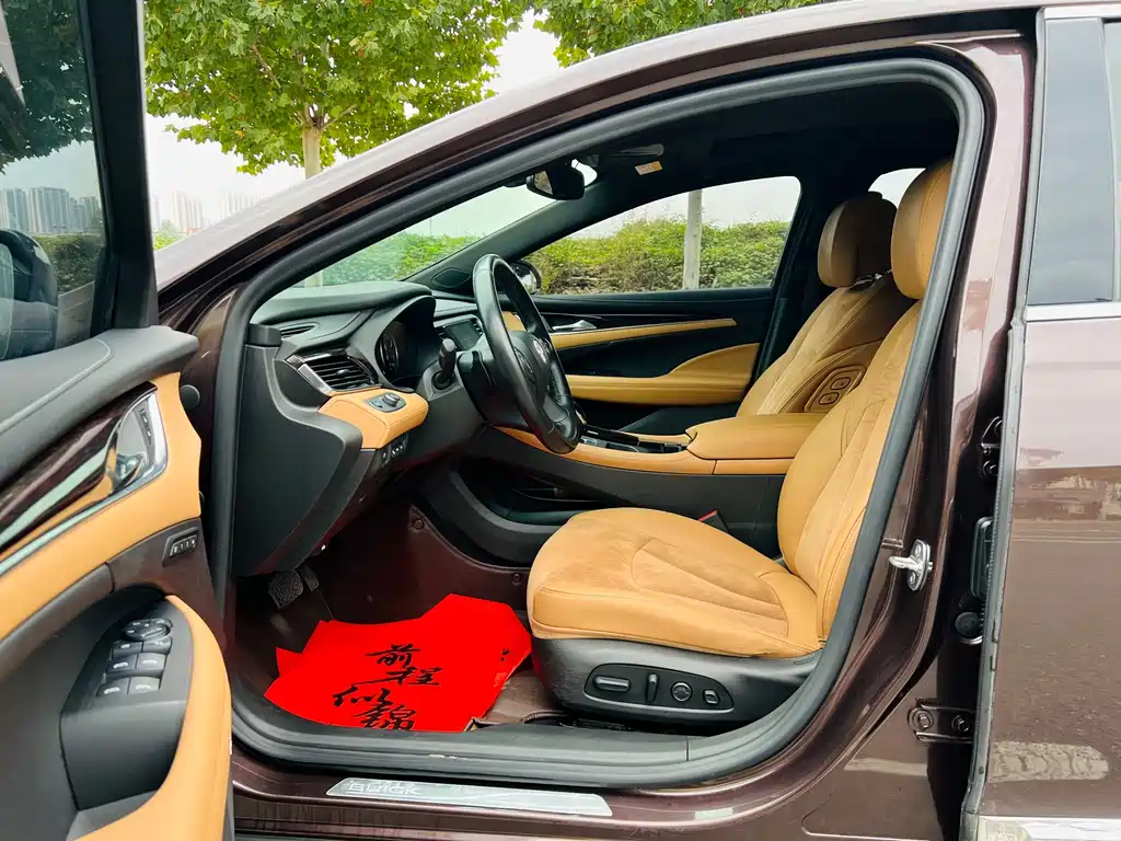 Buick LaCrosse — миниатюра 4