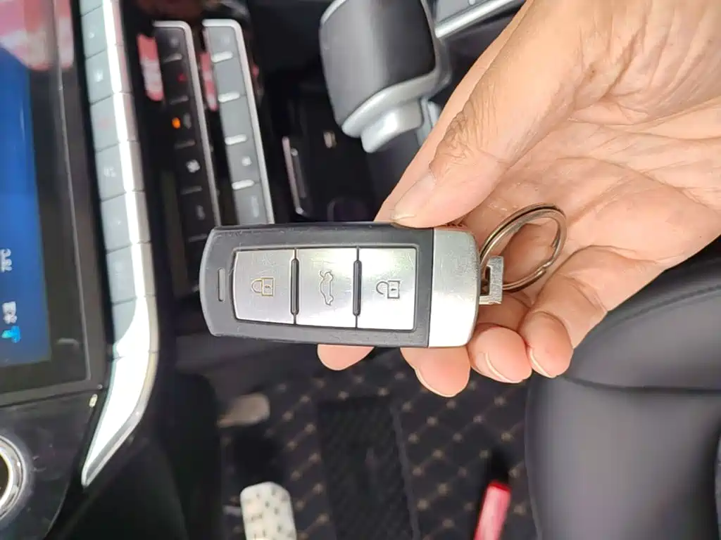 VGV VGV U70 — миниатюра 9
