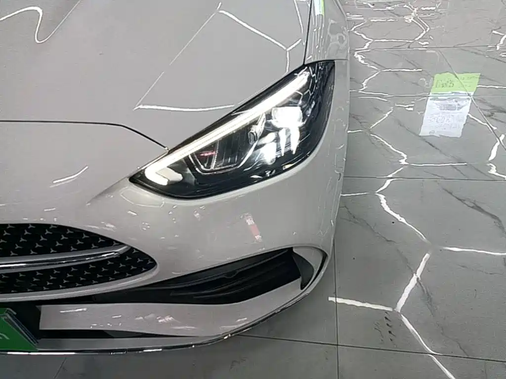 Mercedes-Benz C-Class — миниатюра 24