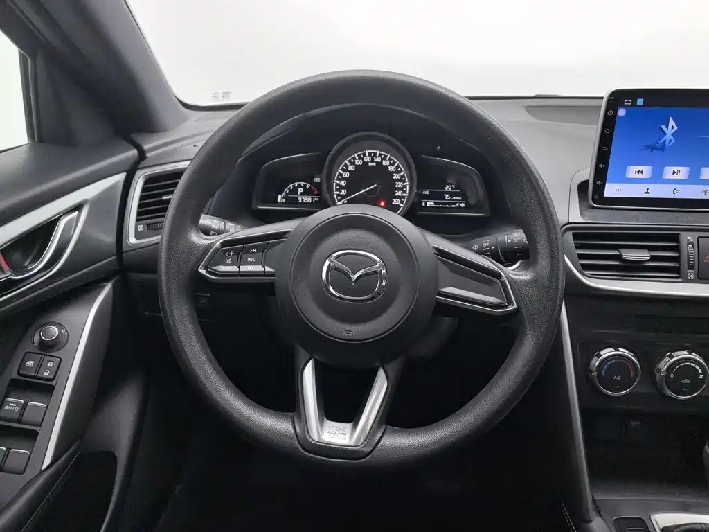 Mazda CX-4 — миниатюра 11
