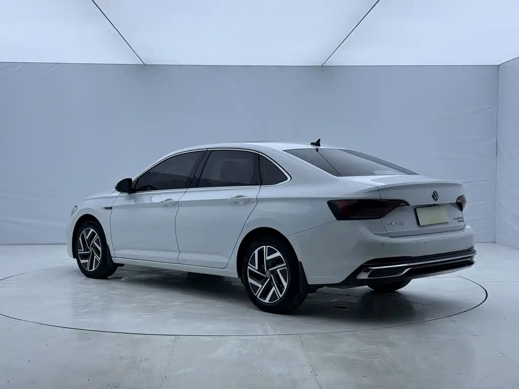 Volkswagen Sagitar — миниатюра 6