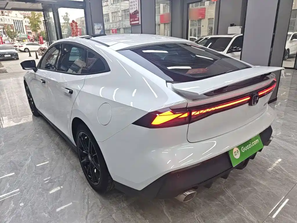 Changan UNI-V — миниатюра 5