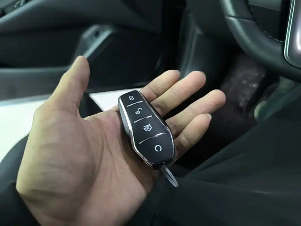BYD Qin L — миниатюра 9