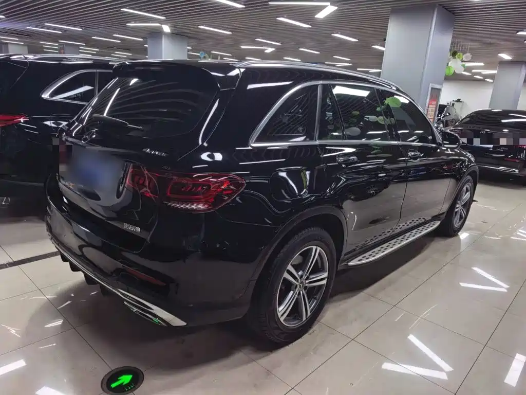 Mercedes-Benz GLC — миниатюра 8