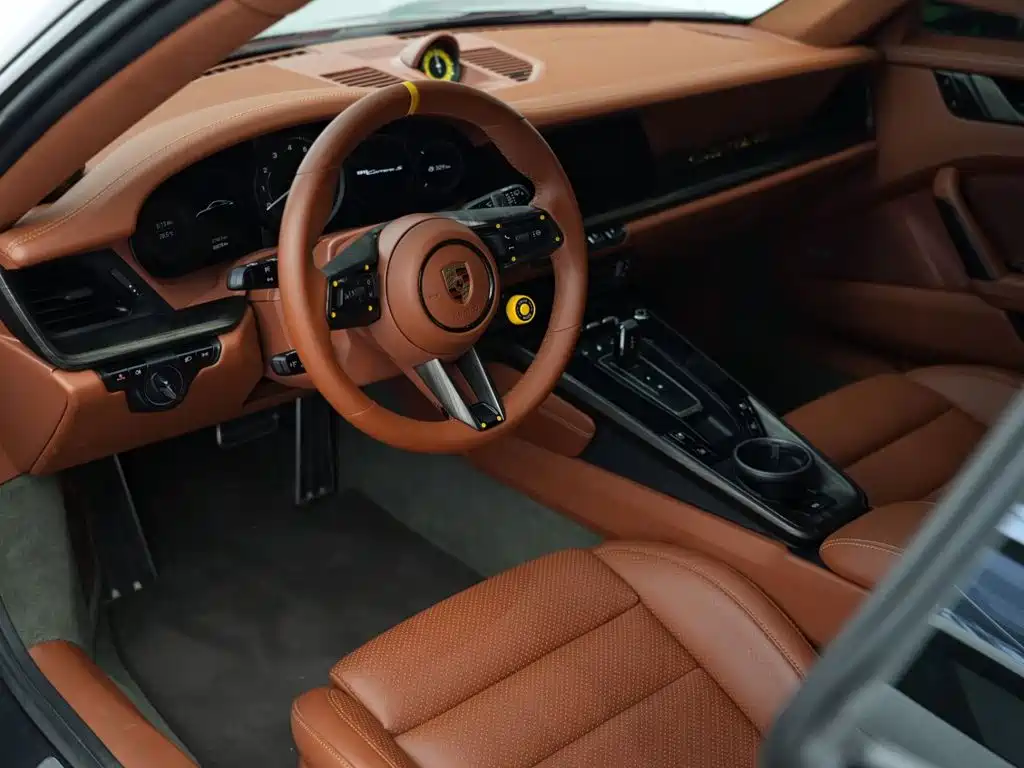 Porsche 911 — миниатюра 10
