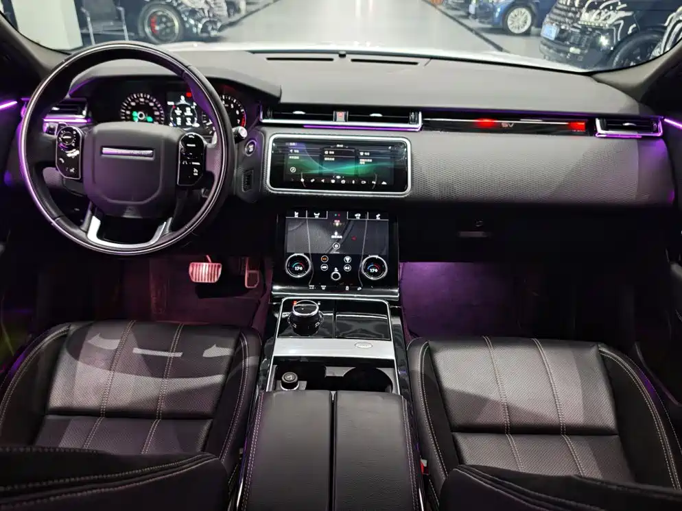 Land Rover Velar — миниатюра 12