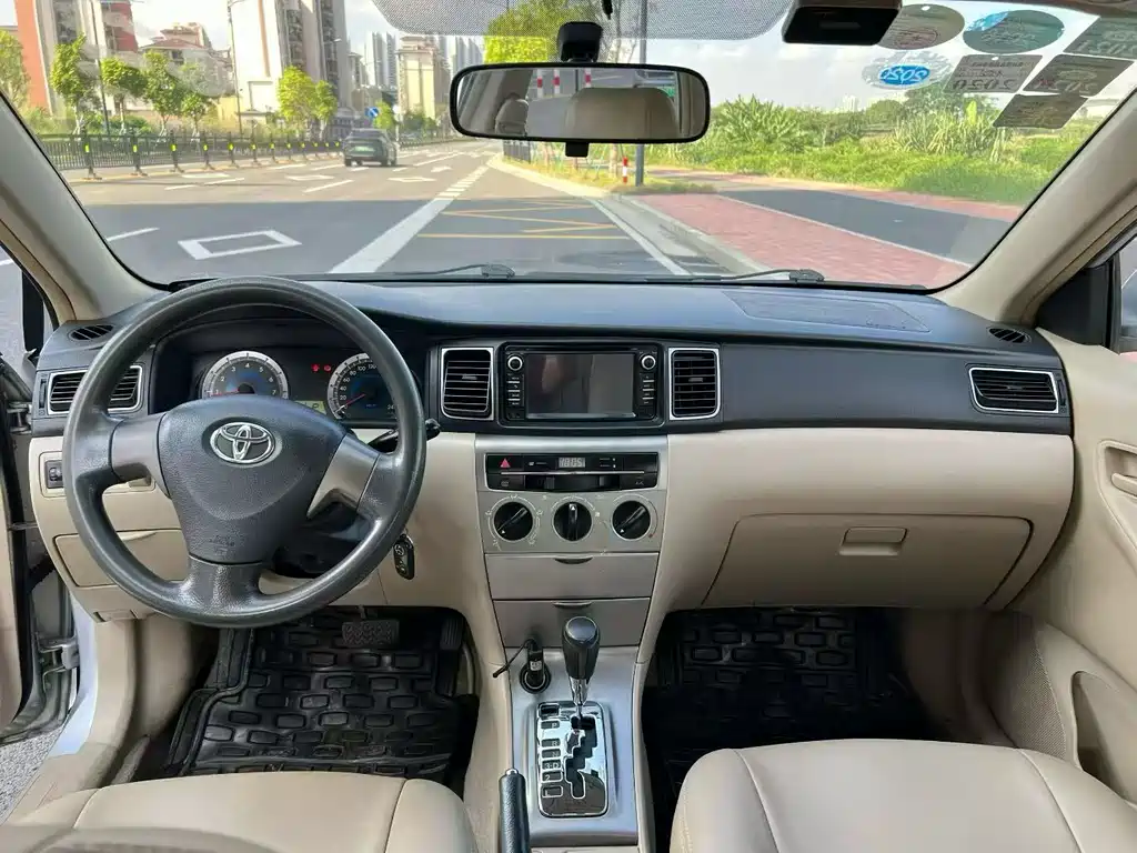 Toyota Corolla — миниатюра 7