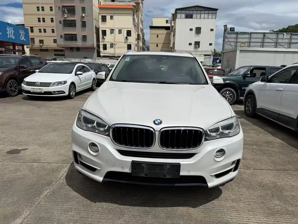 BMW X5 (Import)