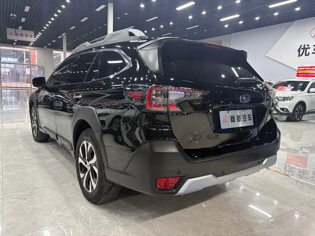 SUBARU OUTBACK