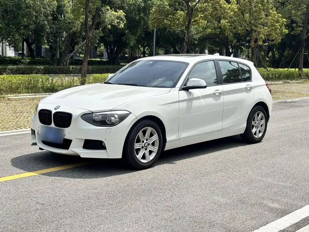 BMW 1 Series (Import)