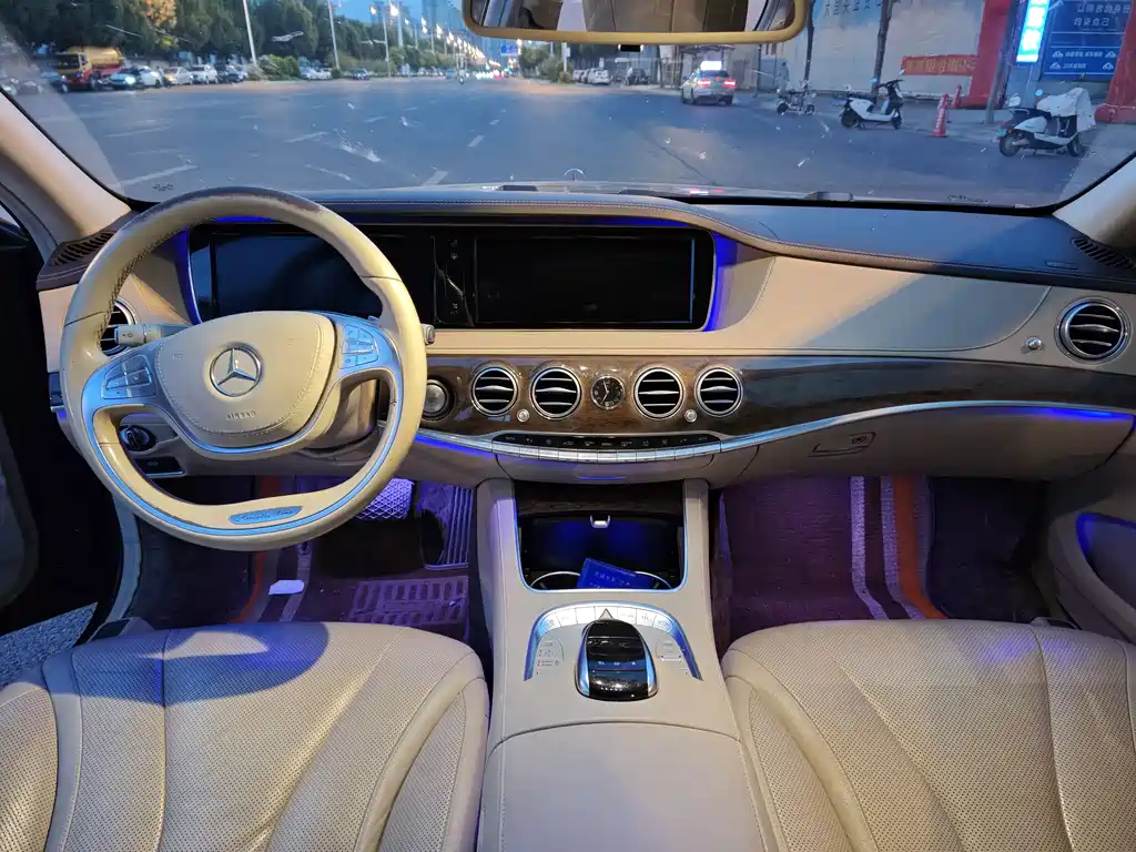 Mercedes-Benz S-Class — миниатюра 6