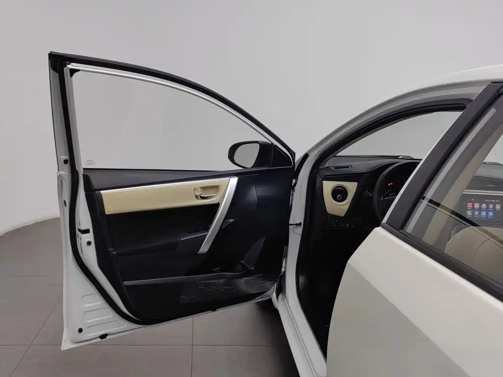 Toyota Levin — миниатюра 8