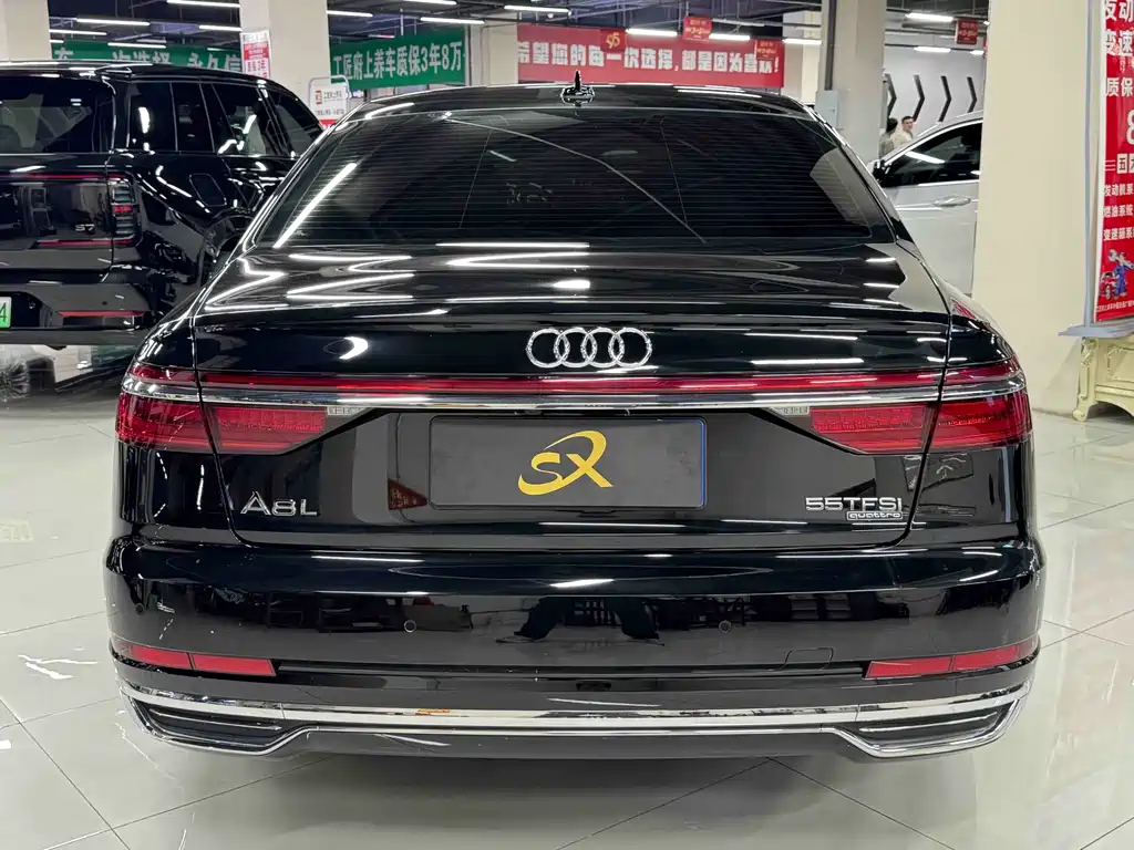 Audi A8 — миниатюра 4