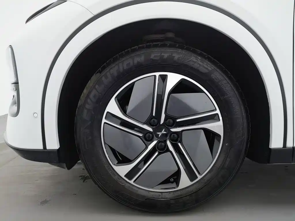 XPeng G6 — миниатюра 17