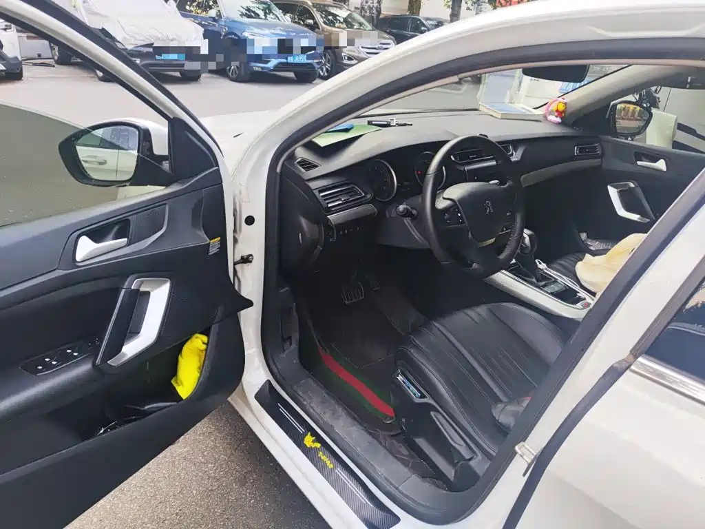 Peugeot 408 — миниатюра 12
