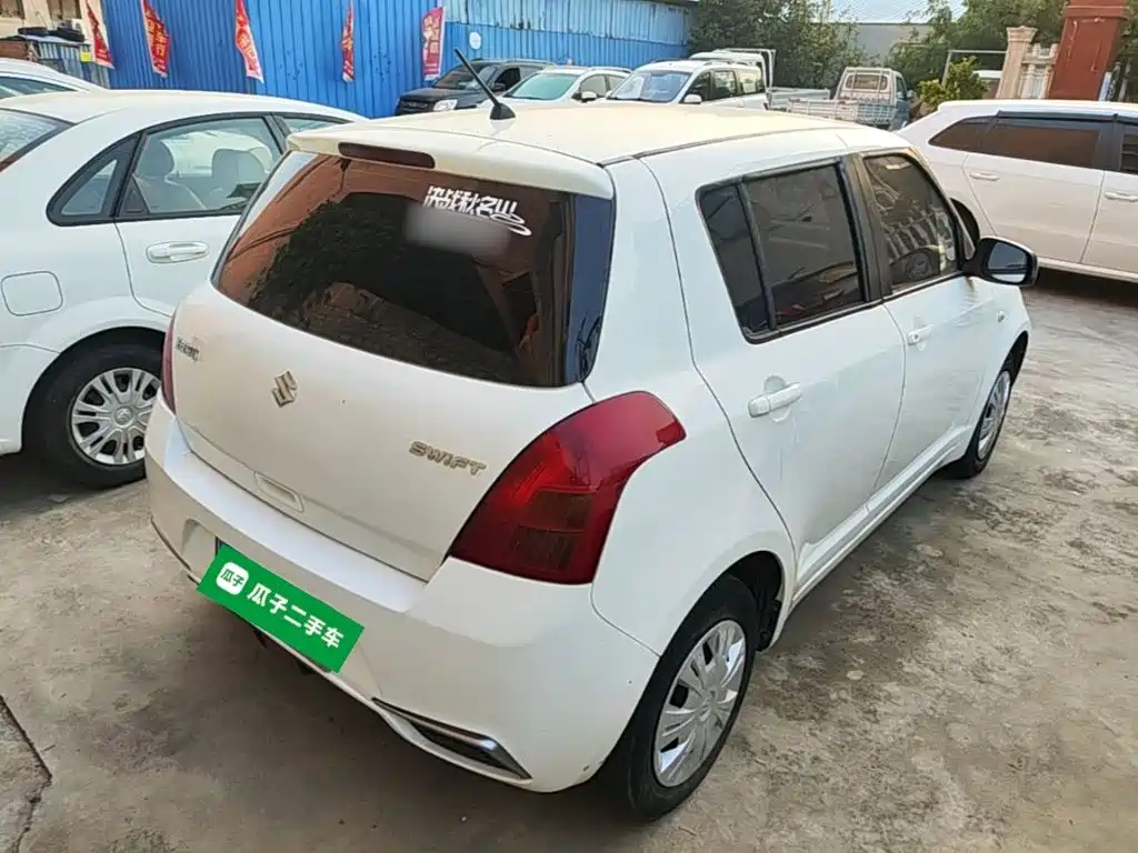 Suzuki Swift — миниатюра 7