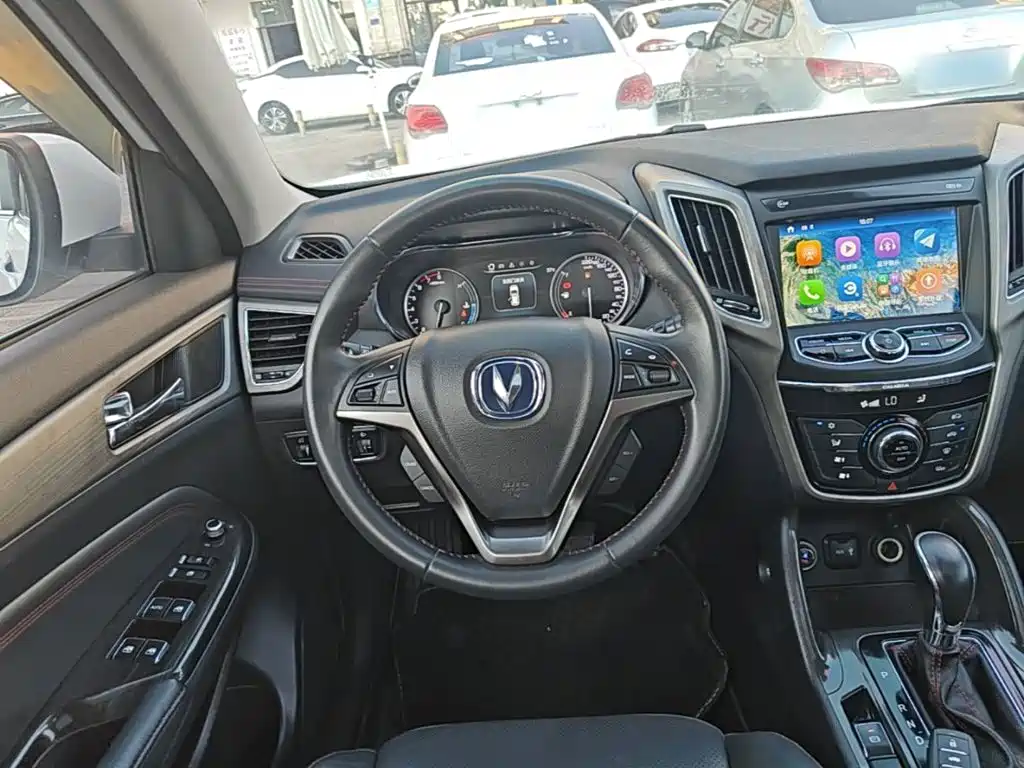 Changan CS75 — миниатюра 11