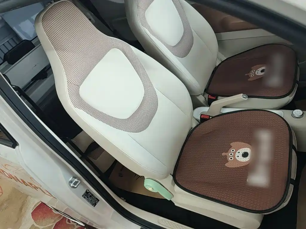 Wuling MINIEV — миниатюра 25