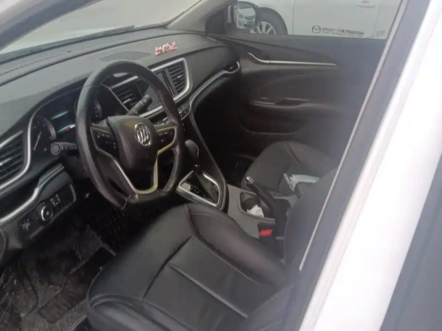 Buick Excelle — миниатюра 12