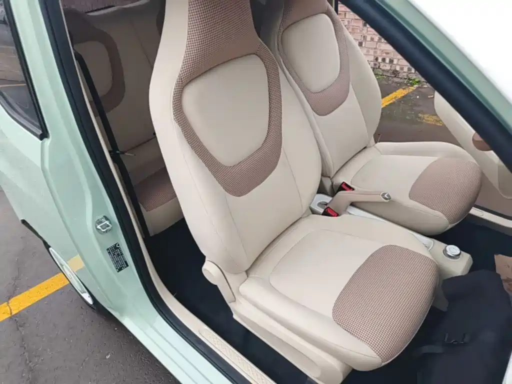 Wuling MINIEV — миниатюра 25