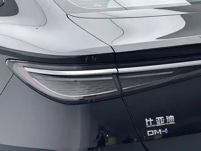 BYD Seal 07 DM-i — миниатюра 18