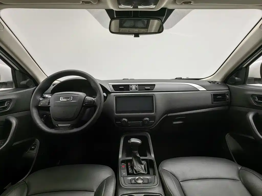 Qoros Qoros 5 — миниатюра 5